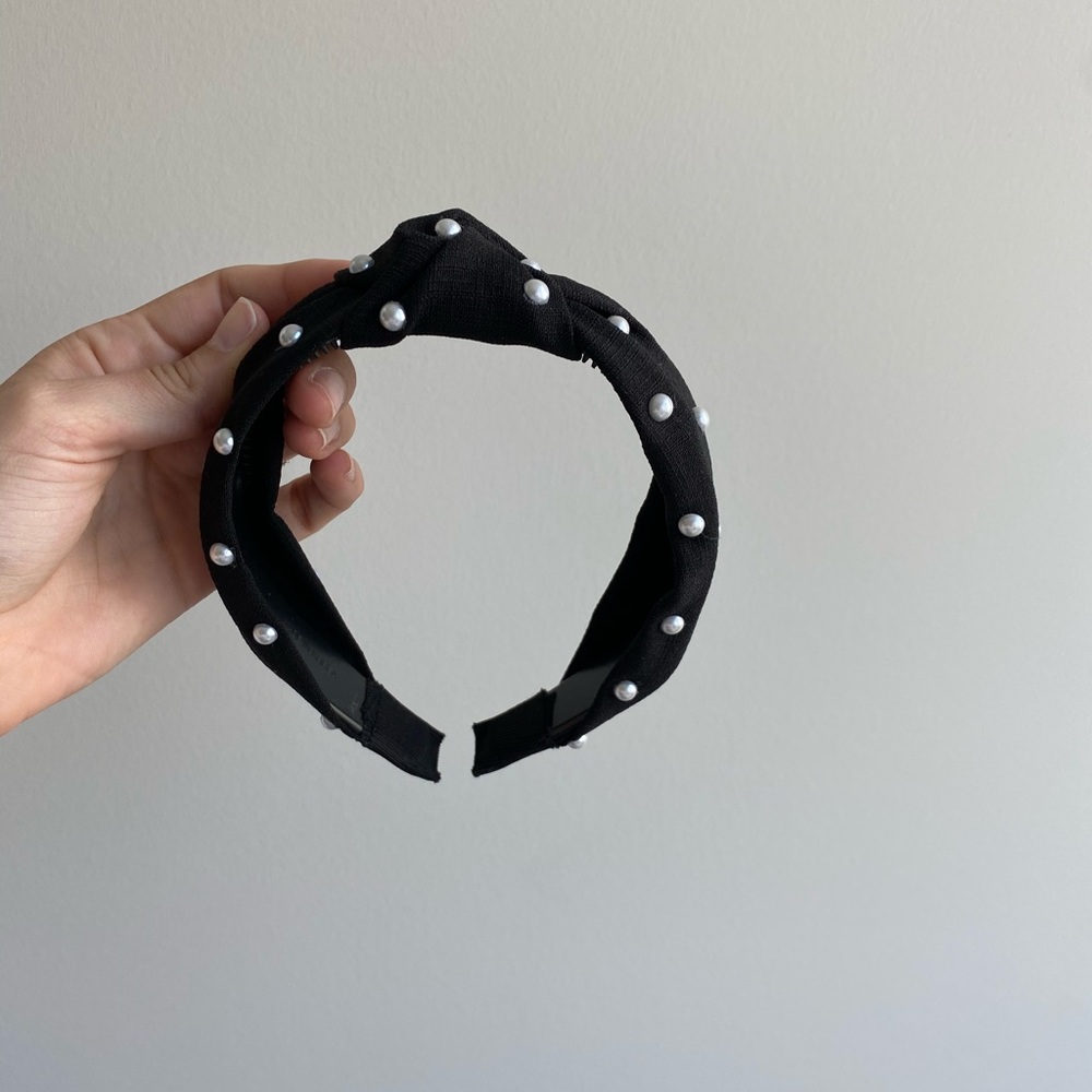 Pearl tie knot headband